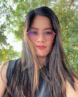 Lay Lane Q – Nanny in Dubai